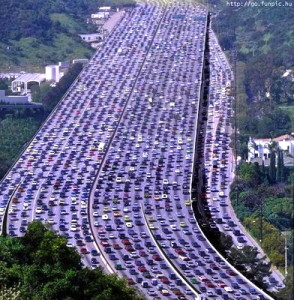 highway-freeway-São-Paulo-traffic-Living-in-Brazil